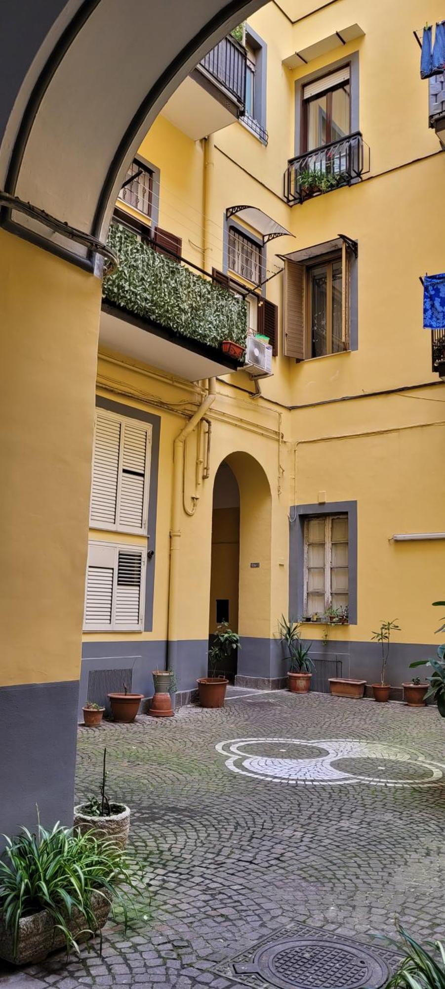 Luxury Style * Naples